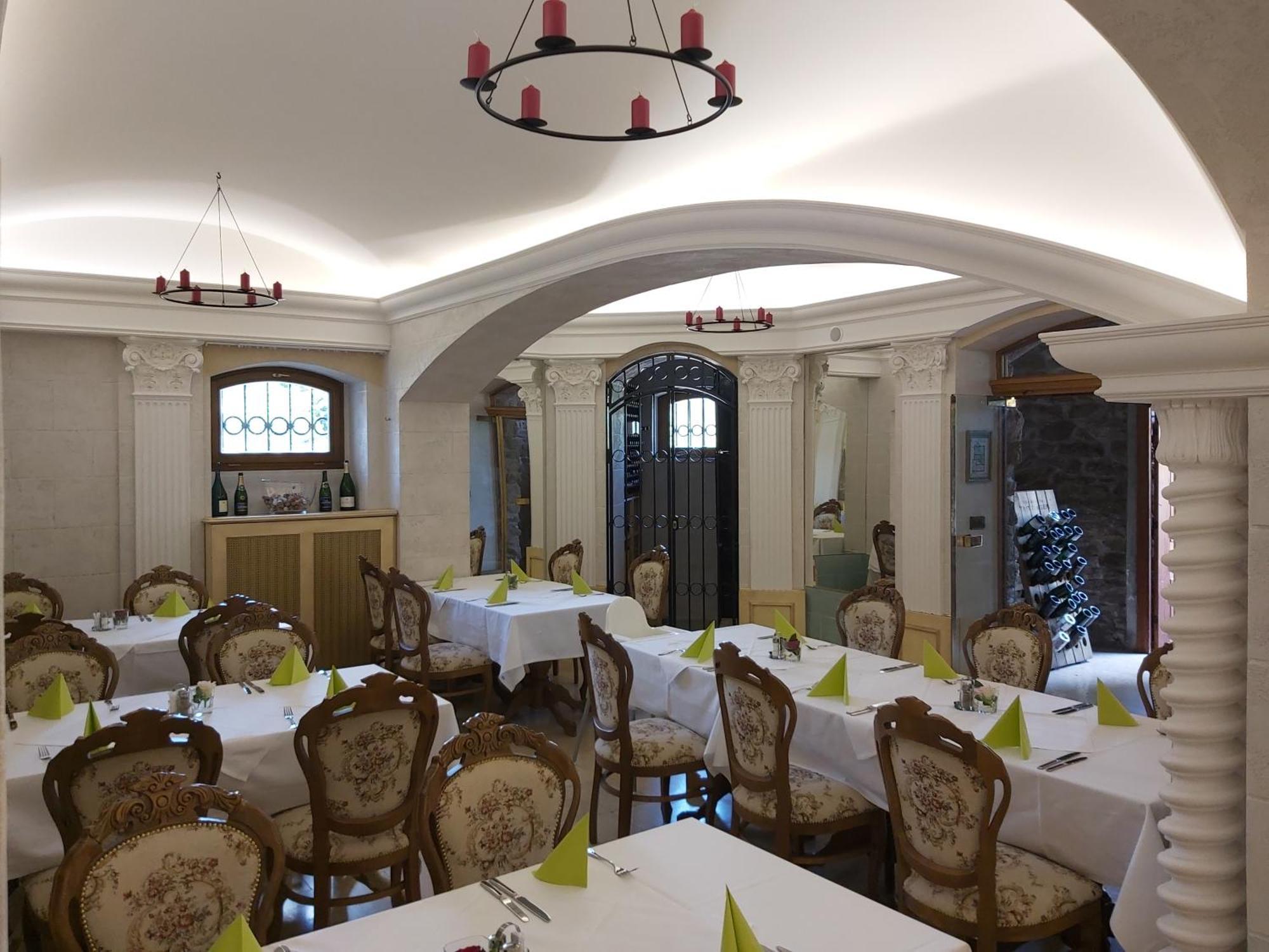 Penzion U Golfu Karlovy Vary Esterno foto